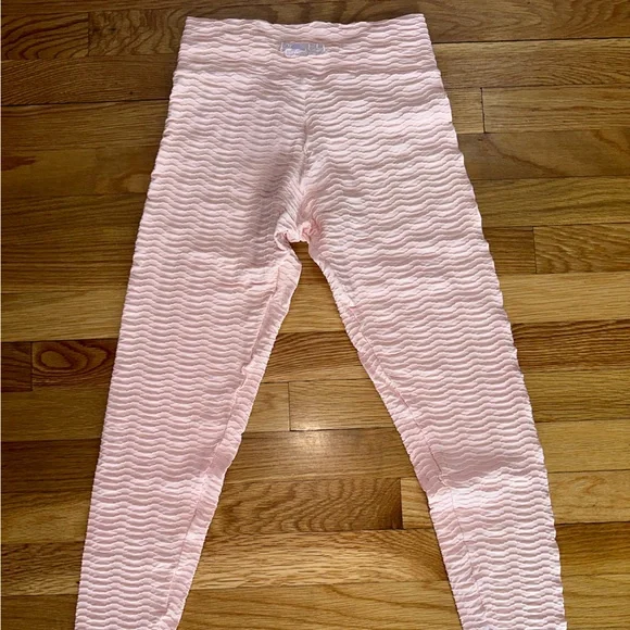 Booty By Brabants Original Pink Textured Leggings - Picture 3 of 3